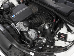 مبرد داخلي aFe Bladerunner مع أنابيب 11-13 BMW 335i L6-3.0L (tt) N55