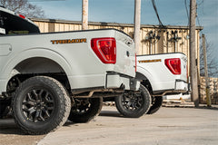 كورسا 2021-2023 فورد F-150 سوبر كرو/صندوق خلفي 5.5 قدم 5.0 لتر V8 رياضي Cat-Back مخرج خلفي مزدوج-أسود PVD