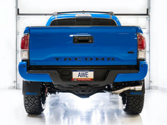 عادم AWE 16-22 Toyota Tacoma 0FG Catback مع BashGuard - أطراف مزدوجة من الكروم الفضي
