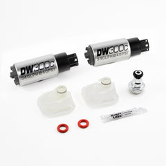 DeatschWerks 09-15 Cadillac CTS-V DW300c (2) مضخات وقود داخل الخزان 340 لترًا في الساعة مع مجموعة التثبيت