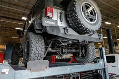 عادم خلفي Cat-Back سعة 2.75 بوصة ومزود بطرف سفلي لسيارة جيب رانجلر JKU سعة 3.6 لتر وطراز Corsa 12-18