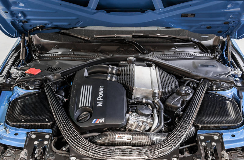 AWE Tuning BMW F8x M3/M4 S-FLO Carbon input