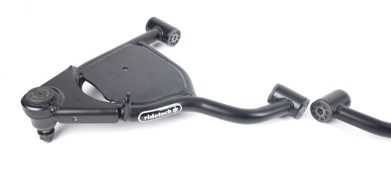 استخدام الجزء السفلي الأمامي من طراز Ridetech 99-06 Chevy Silverado StrongArms مع CoolRide
