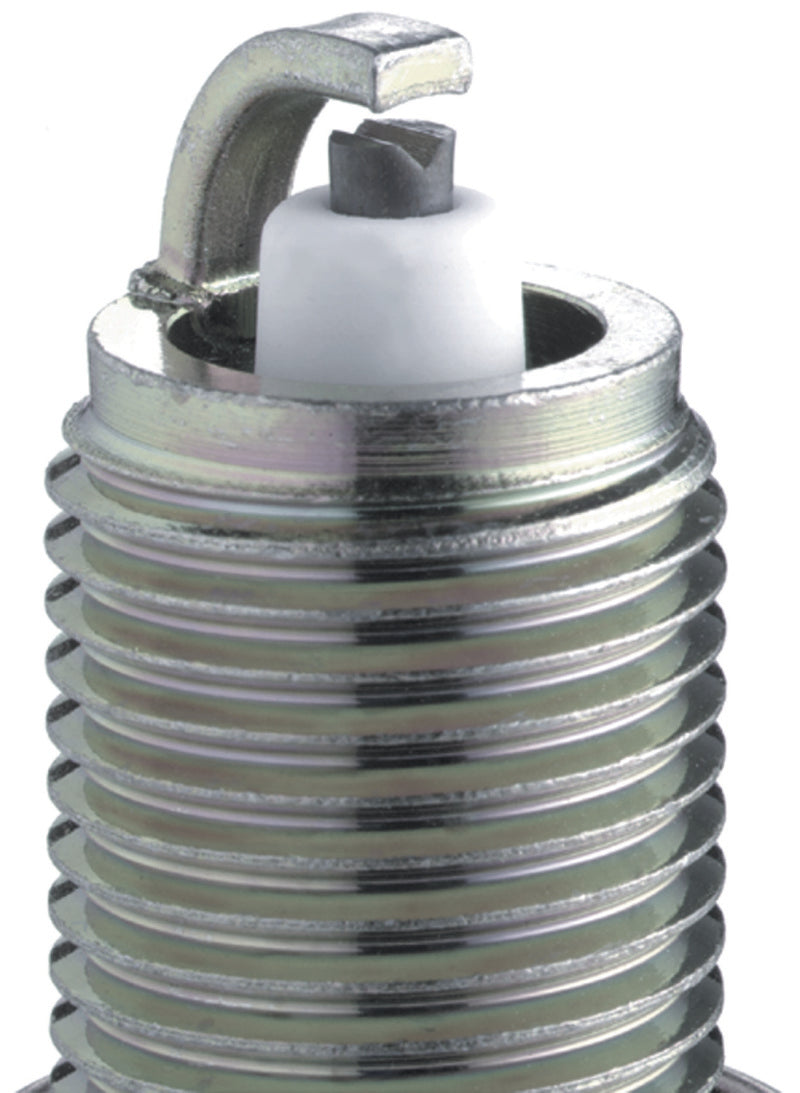 علبة شمعات الإشعال NGK V-Power مكونة من 4 قطع (BCPR5EY-11)