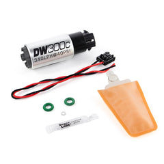 مضخة وقود مدمجة DW300C بقوة 340 لتر/ساعة من DeatschWerks مع مجموعة إعداد Lotus Elise/Exige 04+ (مع مشابك التثبيت)