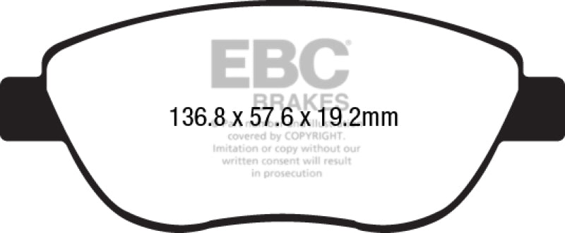 وسادات فرامل أمامية من السيراميك منخفضة الغبار لسيارة فيات 500 EBC 14-17 Redstuff