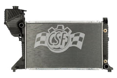 مبرد بلاستيكي أصلي CSF 03-06 Dodge Sprinter 2500 2.7L