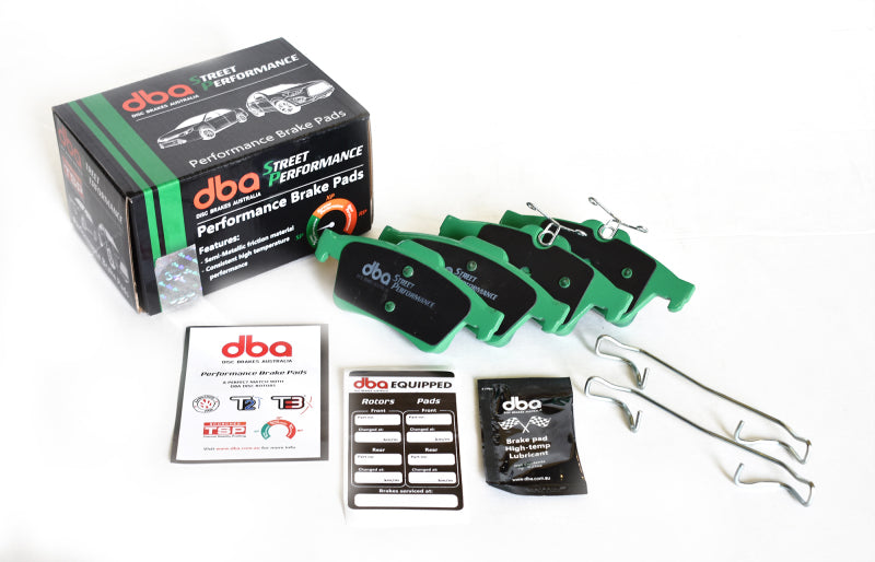وسادات الفرامل الأمامية DBA 02-03 Subaru WRX / 98-01 Subaru Impreza SP500