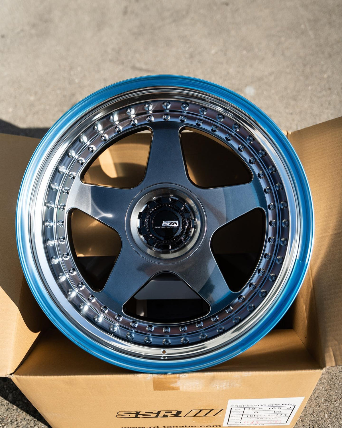 SSR Professor SP6 18x9.5 +18 SL 10x112/114.3 *Titan Silver Wheel *SPECIAL ORDER-NO CANCELLATION*